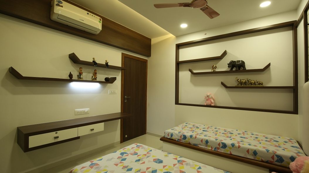 Jiteshbhai  Pramukh YogThe experience of a dream world steeped in the Indian architectural tradition, in a Dumas silhouetted by the sea. - ArtqoraWe make your dream house - We make your dream house